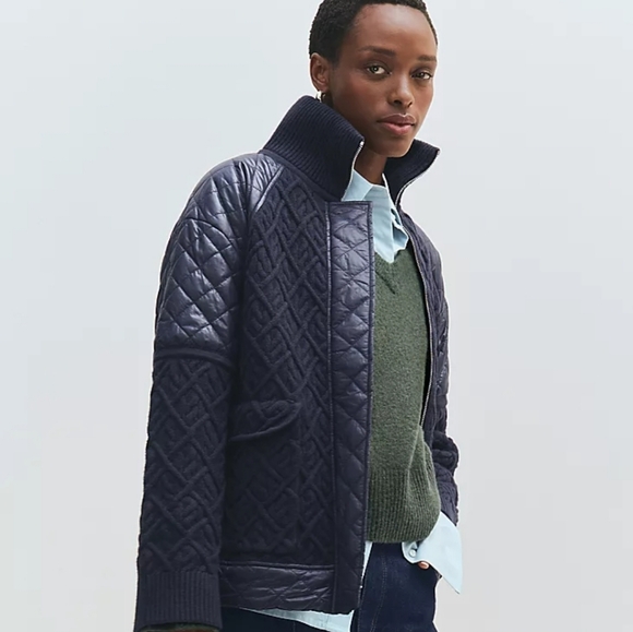 Ann Taylor Weekend Deep Navy Quilted Jacket with Knit Details. Size L - Picture 16 of 16